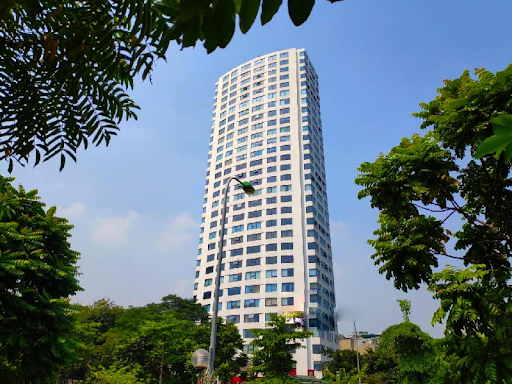Tòa nhà Ngọc Khánh Plaza gần với hàng loạt các tuyến đường quan trọng như Kim Mã, Giảng Võ, Nguyễn Thái Học